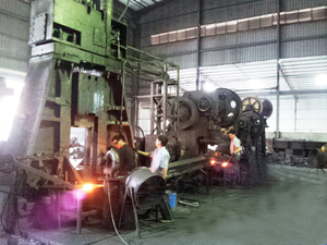 模锻锤 Drop forging hammer